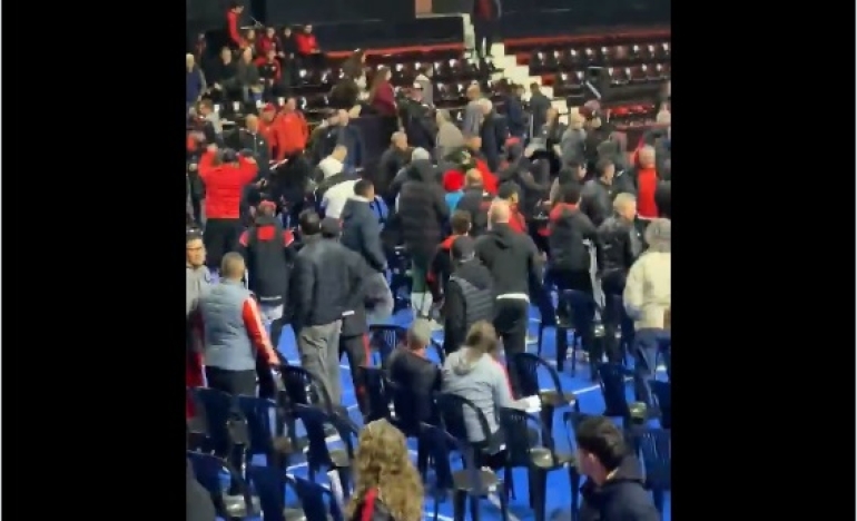 La asamblea de Newell’s rechazo el presupuesto y se suspendió por incidentes