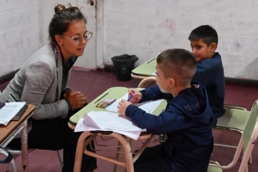 Asistencia Perfecta 2025: reconocerán a docentes que no faltaron o tuvieron como máximo 2 inasistencias