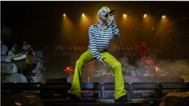 Bhavi presentó “Bhavilonia” en La Sala de Las Artes