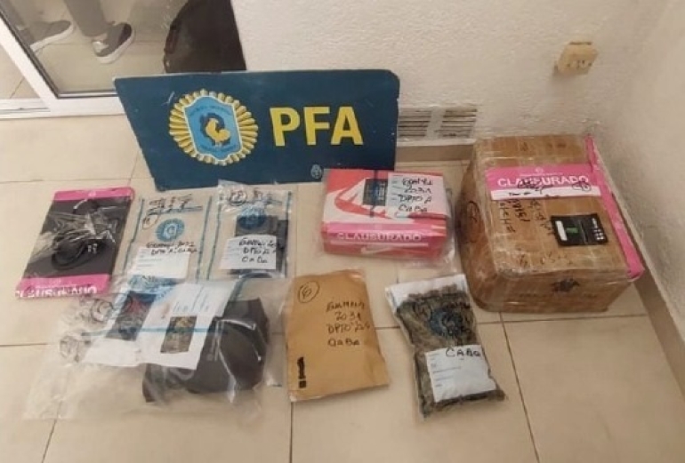 SECUESTRÓ MÁS DE MIL SEMILLAS DE MARIHUANA QUE IBAN A SER ENVIADAS DE MANERA ILEGAL A LA REPÚBLICA DOMINICANA