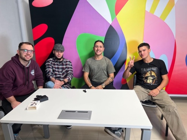 Dobló y Chocó: La música como canal de sanación y mensaje en la escena rosarina