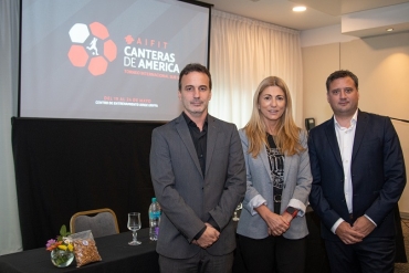 Newell's presentó la cuarta edición de Canteras de América