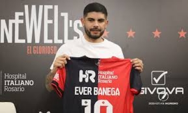 Éver Banega dio detalles de su salida de Newell's: “Haberlo dejado ahora es una forma de amor”