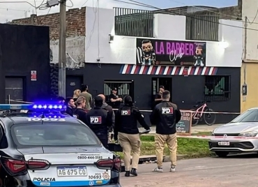 Un muerto, un herido y un colectivo baleado en cuestión de horas