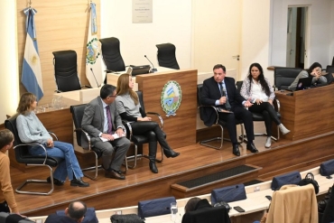 Jornada en el Concejo sobre el impacto de la inteligencia artificial en las relaciones de consumo