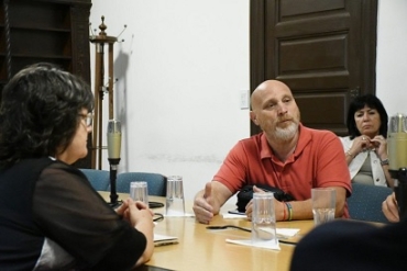 Taxistas piden actualizar la tarifa con una suba del 25%