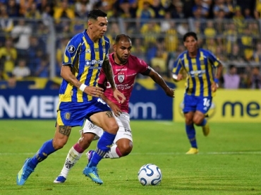 Central buscó pero empató sin goles ante Independiente del Valle en la Libertadores