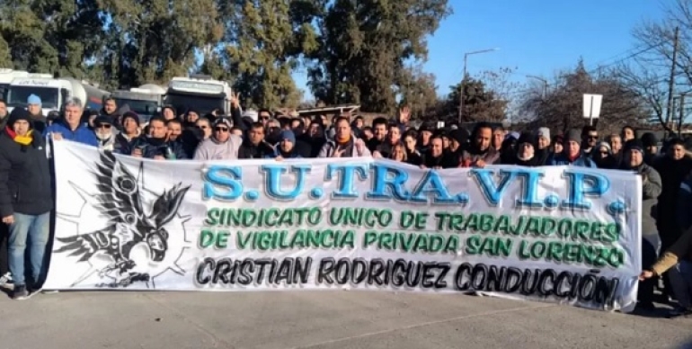 Aumenta la tensión en Celulosa por 50 vigiladores que no cobran sueldos ni aguinaldo