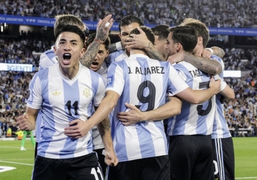 Argentina bailó a Brasil y lo goleó 4 a 1