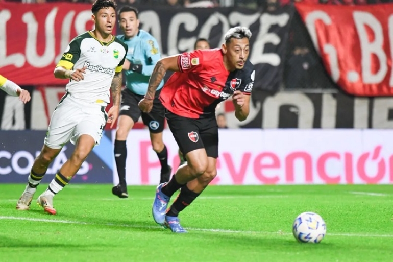 Newell's le ganó a Defensa y se metió en octavos de Copa Argentina