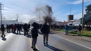 Vassalli: la histórica fábrica de cosechadoras paralizada y con salarios adeudados