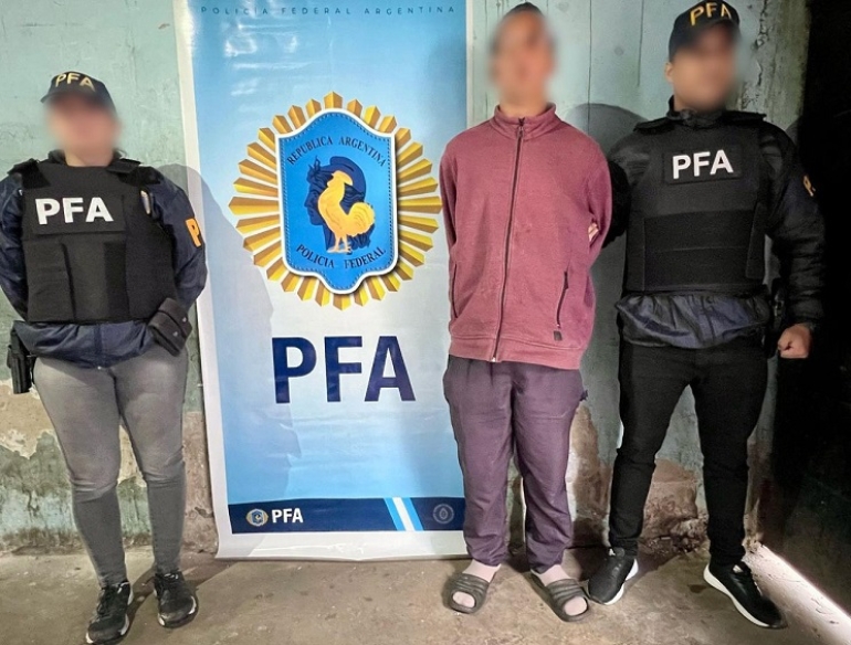 DETUVIERON A CUATRO PERSONAS VINCULADAS A LA BANDA “LOS MONOS” POR EXTORSIÓN Y AMENAZAS