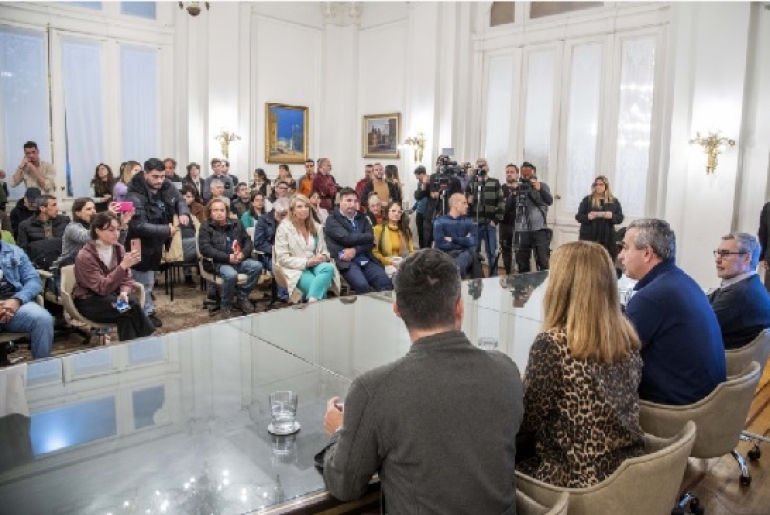 Presentación oficial de la Feria Internacional del Libro de Rosario.
