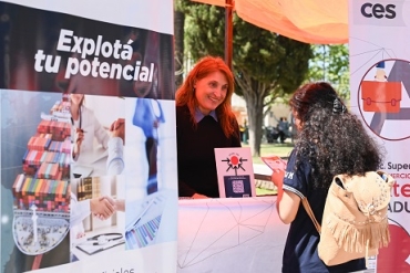 SE LLEVÓ ADELANTE LA CUARTA EDICIÓN DE LA “EXPO CARRERAS” ORGANIZADA POR LA MUNICIPALIDAD