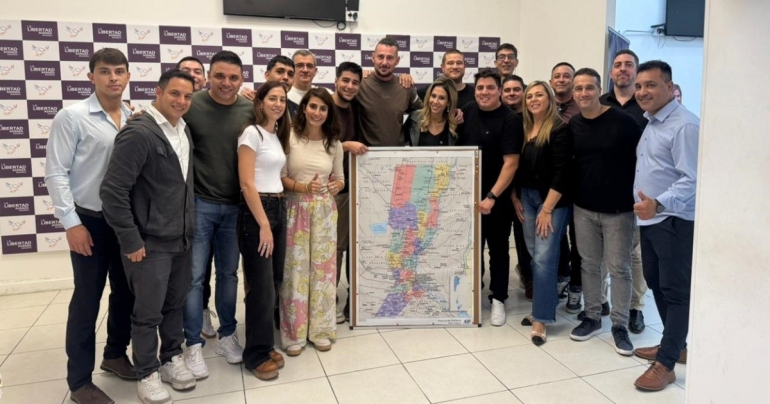 Sin rumbo: Gisela Scaglia desmentida desde Libertad Avanza