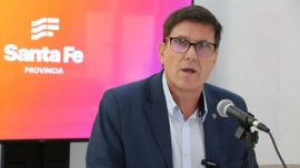 Educación: El ministro José Goity explicó los detalles del aumento