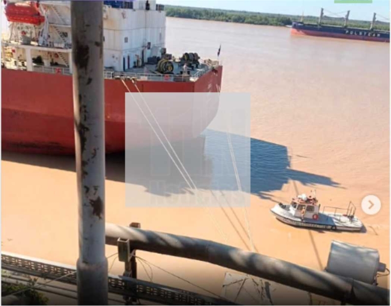 Hallan 500 kilos de cocaína en un barco que cargaba en Vicentin