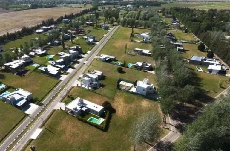 Asaltaron a un hermano del gobernador Pullaro en un barrio privado en Piñero