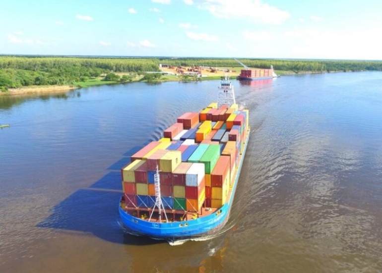 Hidrovía: Francos dijo que "cualquiera que tenga una oferta para las obras puede participar, es un pliego muy completo”