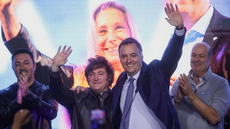 Ganó Manuel Adorni con el 30%, Santoro fue segundo y el PRO quedó tercero