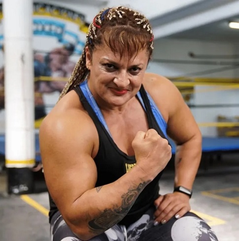 Alejandra Oliveras pasa a unidad de terapia intensiva para ir viendo la evolución