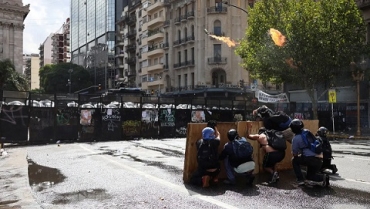 El Gobierno denunciará por “terrorismo” a los involucrados en los incidentes en el Congreso