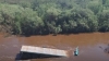 Autopista Rosario&ndash;C&oacute;rdoba: Un cami&oacute;n cay&oacute; a un arroyo y buscan al conductor