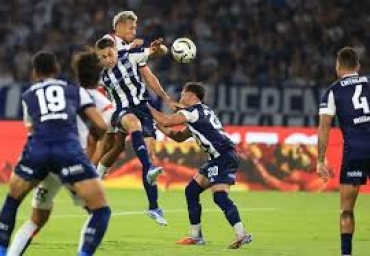 Mal arranque: Newell’s cayó 2-1 ante Talleres