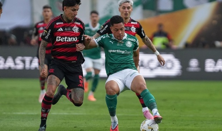Palmeiras y Flamengo juegan la final de la Copa Libertadores en Lima