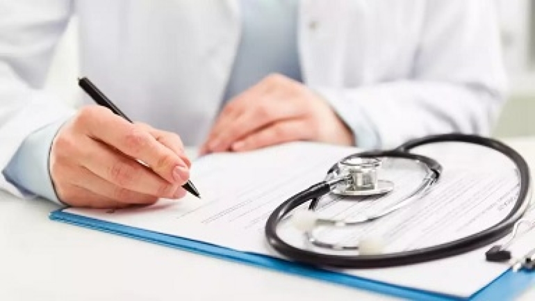 Medicamentos: Sólo médicos en cartilla de prepagas y obras sociales podrán prescribirlos