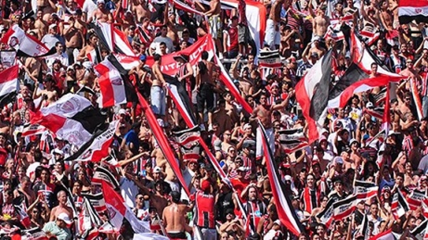 El Gobierno endureció el derecho de admisión a los estadios de fútbol a horas de la marcha de los hinchas