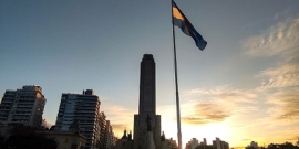 Día de la Bandera en Rosario con la visita presidencial y Adorni