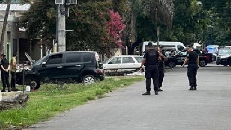 Un policía en estado grave por recibir un tiro durante un enfrentamiento con delincuentes en zona sur