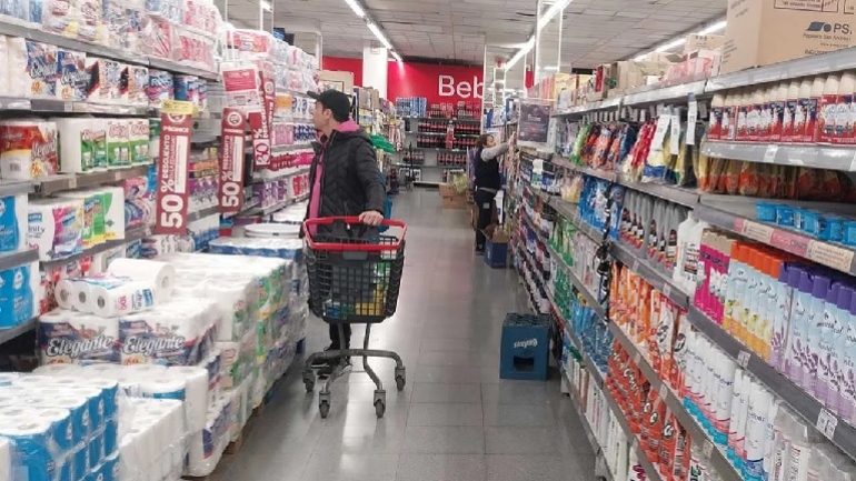 El Gobierno deroga 43 controles de precios y pedidos de información