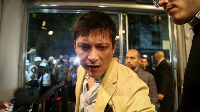 Adorni justificó la intimidación de Caputo a un fotógrafo