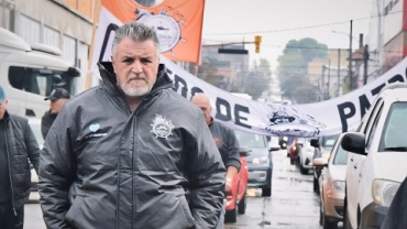 “El Ejecutivo vuelve a la carga contra los trabajadores marítimos”, advirtió la Marina Mercante