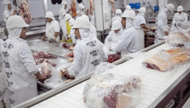 Un empresario de la carne afirma que el nuevo dólar “no sirve” y  que "están desprotegidos”