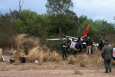 Se estrelló una avioneta narco en Salta con 140 kilos de cocaína