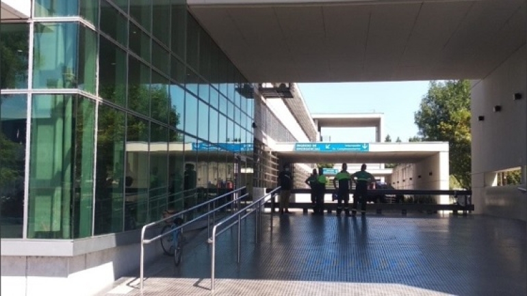 Balearon en la cabeza a un joven y está muy grave