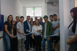 PROGRAMA 1000 AULAS: SE INAUGURARON DOS AULAS EN LA ESCUELA N° 556 DE VILLA GOBERNADOR GÁLVEZ
