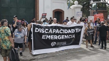 Un juez federal ordenó reintegrar las pensiones por discapacidad en todo el país