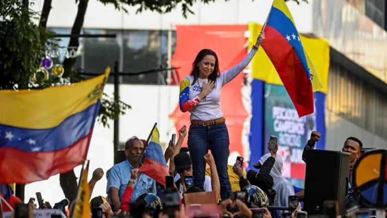 María Corina Machado recibió el Premio Nobel de la Paz 2025 “por su lucha por lograr una transición justa y pacífica” en Venezuela