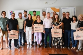 SE PRESENTÓ “EQUIPATE PARA EL COLE” EN VILLA GOBERNADOR GÁLVEZ