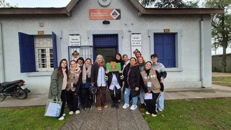 LA MUNICIPALIDAD DE VILLA GOBERNADOR GÁLVEZ PRESENTÓ SU RECORRIDO EDUCATIVO GRATUITO