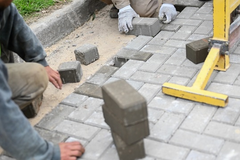 VILLA GOBERNADOR GÁLVEZ ABRE EL REGISTRO DE OPOSICIÓN PARA VECINOS DE PASAJE MATHEU POR LA PAVIMENTACIÓN ARTICULADA EN ADOQUINES