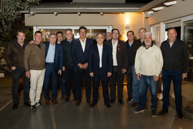 El gobernador Llaryora arribó a Funes