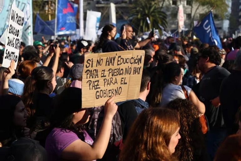 Universidades nacionales en pie de lucha tras el decreto que suspende la ley de financiamiento