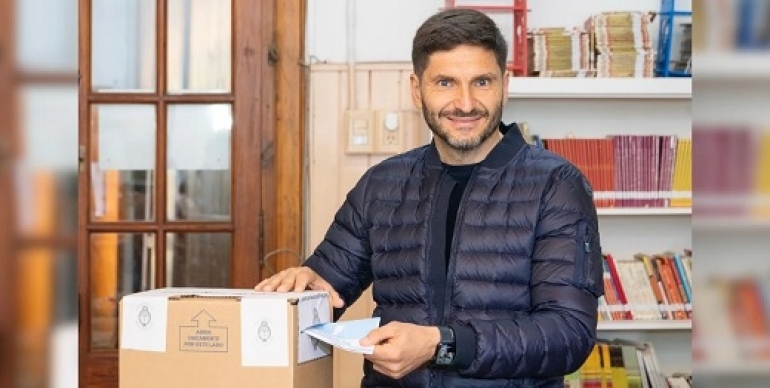 Votó Pullaro: “A partir de mañana se empieza a discutir una Argentina distinta”