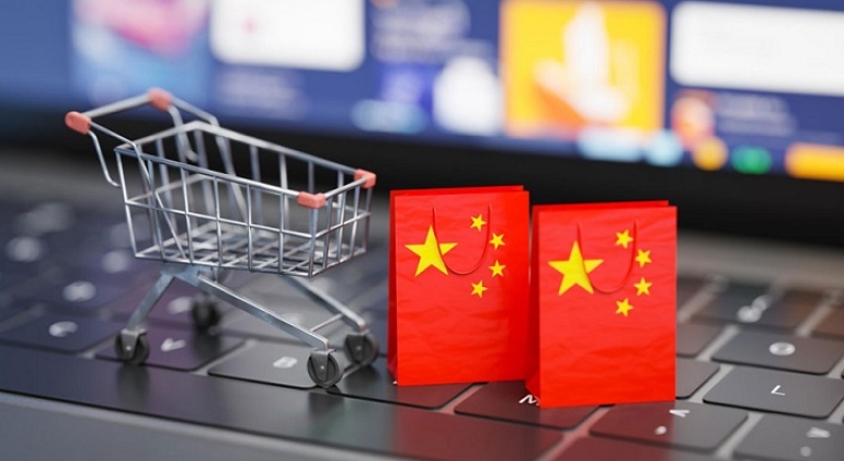 "Puerta a puerta" desde China: Medio millón de paquetes ingresan con productos baratos