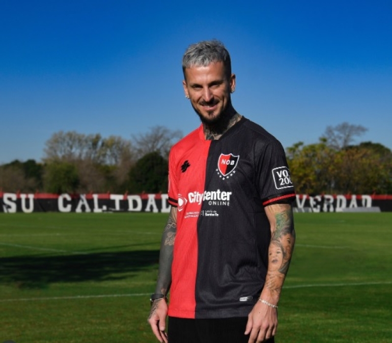 Pipa Benedetto fue presentado oficialmente como refuerzo de Newell’s